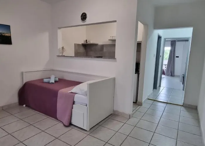 La Playa * Πούλα